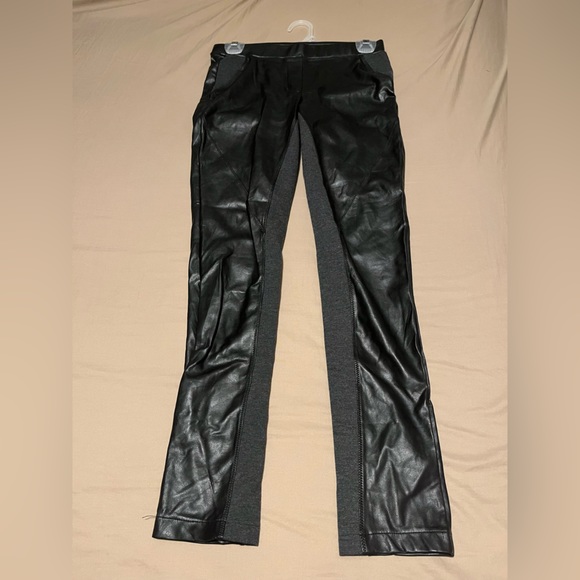Faux Leather Pants Aritzia Wilfred Size Small - Picture 1 of 2